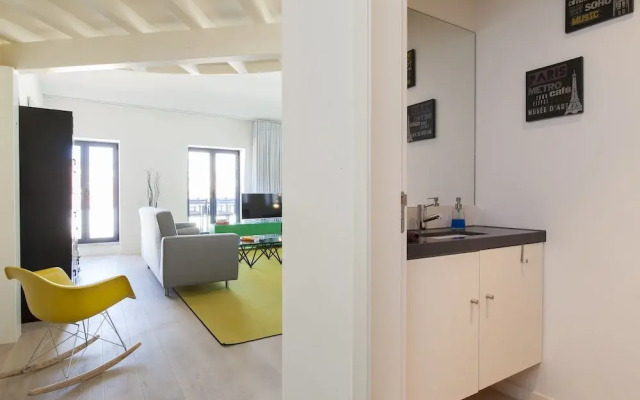 JOIVY Lux & Spacious 1BR home w/ huge terrace, 5mins to Academy of Sciences