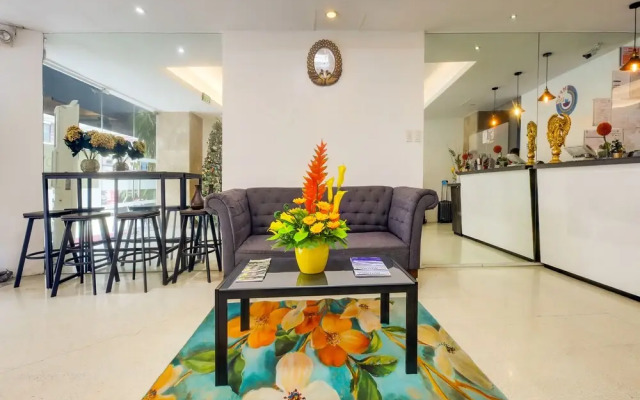OYO 902 Comfy Inn Manila
