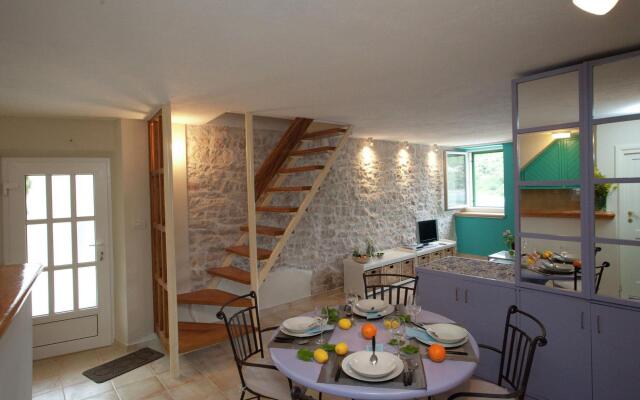 Beautiful Holiday Home on the Island Brac, With the Sea and a Small Beach in Front of the Door