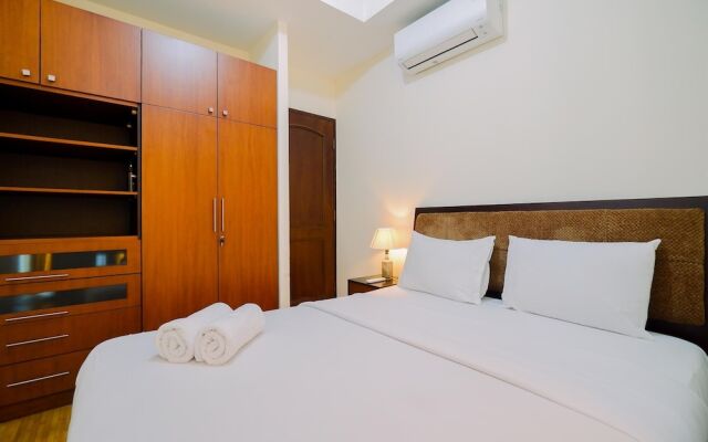 Modern Look And Comfy 3Br Apartment Bellagio Residence