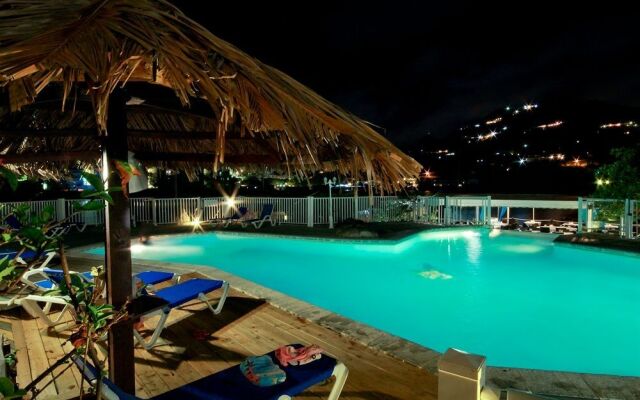 Captain Olivers Resort & Marina