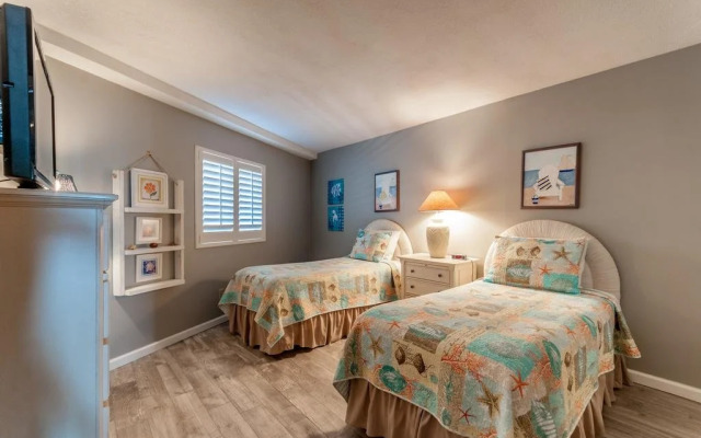 Edgewater Condominiums 801 Miramar Beach