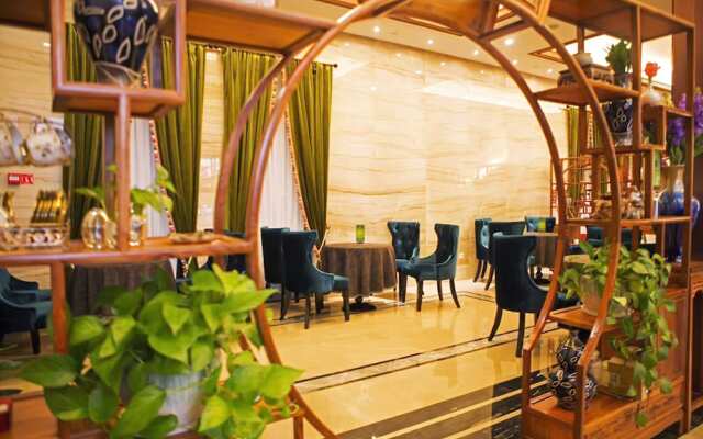 Romaine Vacation Apartment