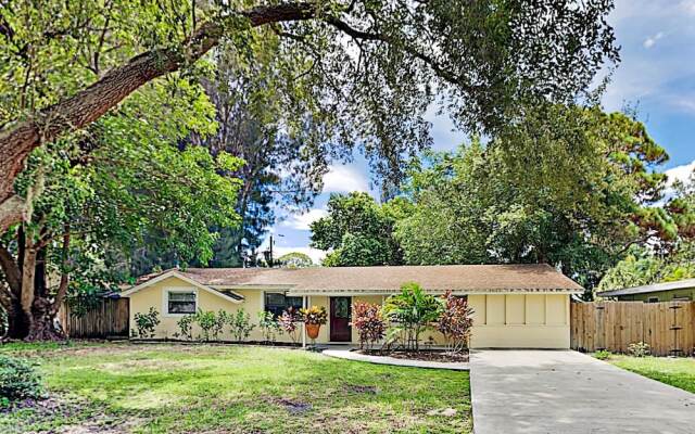 2310 Bradford Street Home