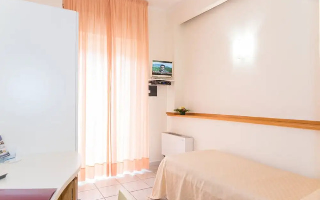 Hotel Tirreno