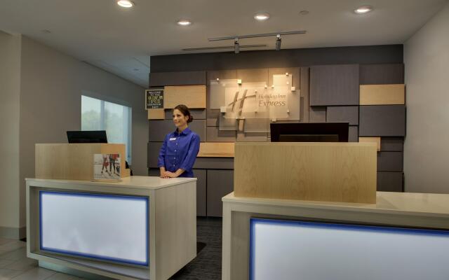 Holiday Inn Express Lexington East - Winchester by IHG