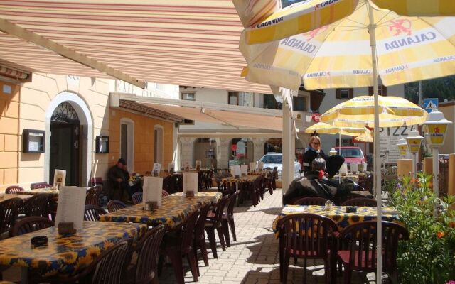 Hotel Acla Filli
