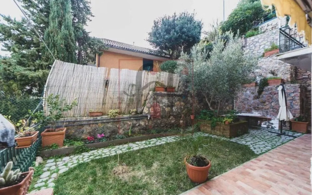 Sun62 - Apartment With Garden