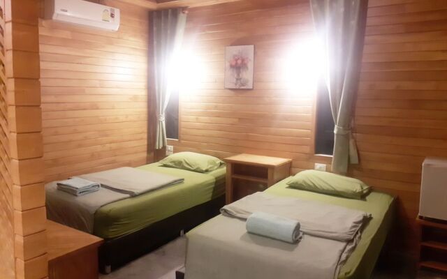 Khun-Nai Garden View Resort
