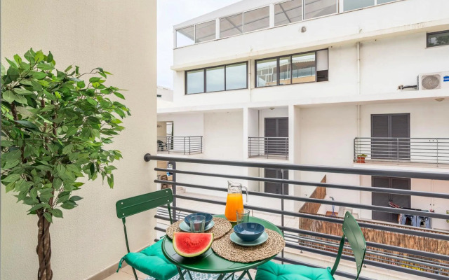 Lido View Calla by An Island Apart