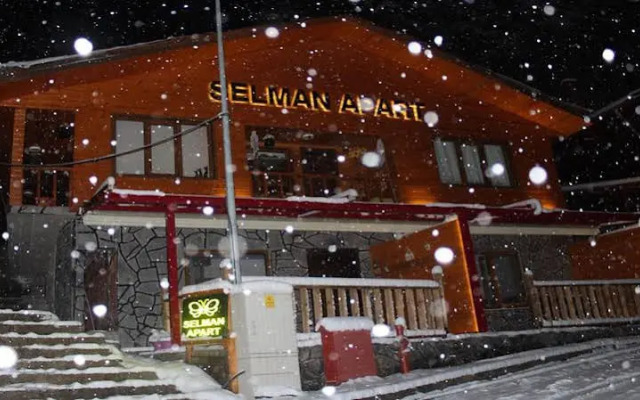 Selman Apart Hotel