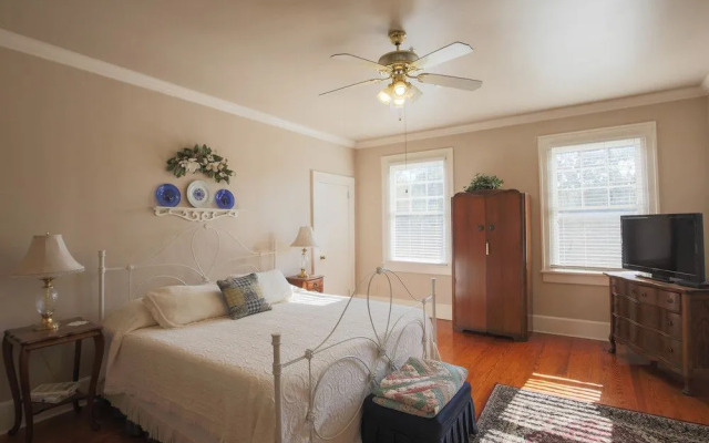 The Hinson House Bed & Breakfast