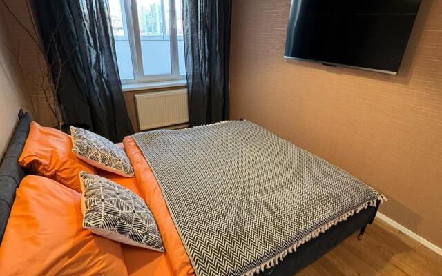 Азбука на улице Айская 39