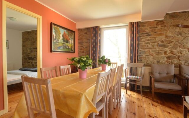 Apartment in Halenfeld-amel With Terrace
