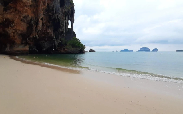 Diamond Cave Resort