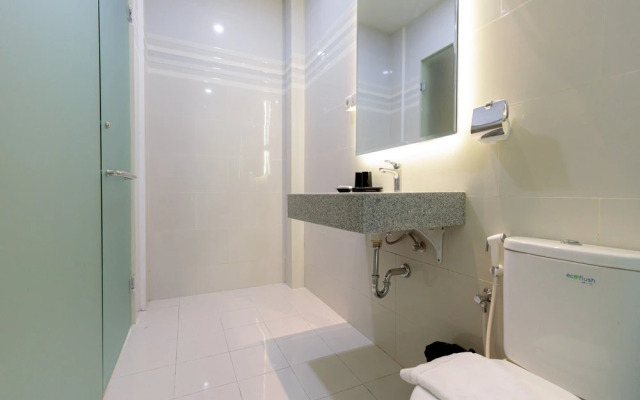 Sans Hotel 88 Andalan Surabaya by RedDoorz