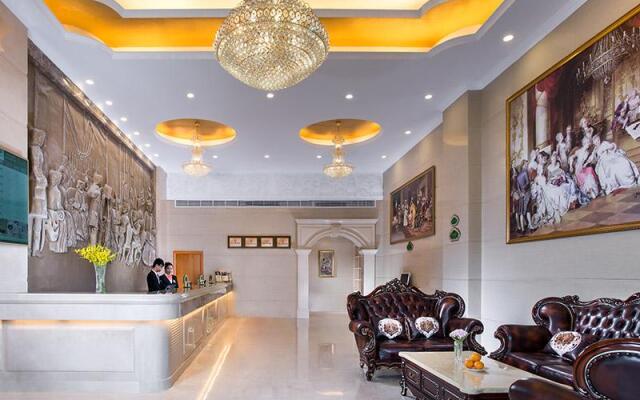 Vienna Hotel Shenzhen Guanlan Guanguang Road Fushikang Branch