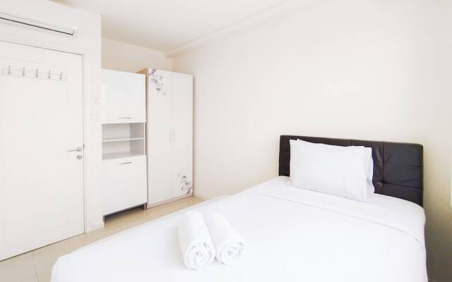 Simply Design 1Br Apartment At Parahyangan Residence