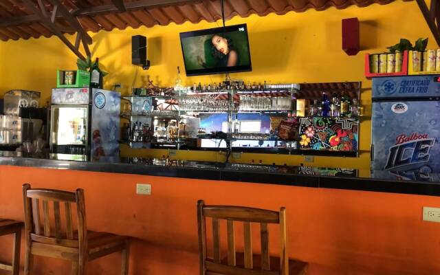 Roxy Fishing Club Y Hotel