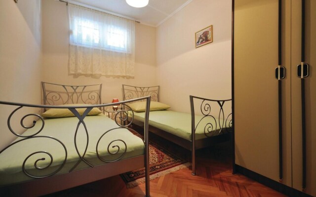 Stunning Home in Kastel Gomilica With Wifi and 3 Bedrooms