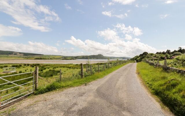 Cnocachanach Cottage