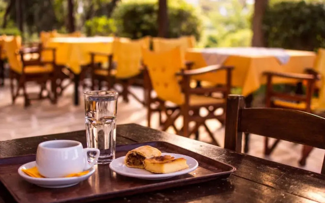 Vagia Beach Apartments