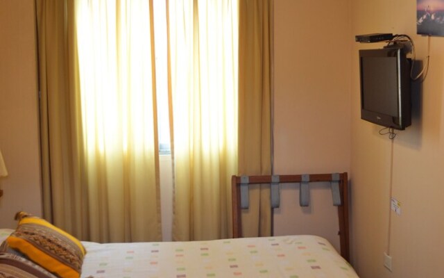 Suite Service Apart Hotel