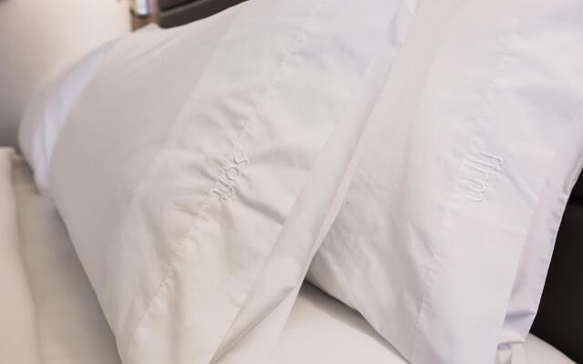 Holiday Inn Calgary South Conference Center by IHG