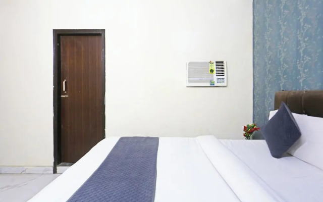 Hotel Raj Palace