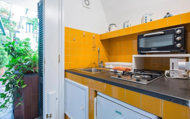 Relais Torre Rossa Apartments