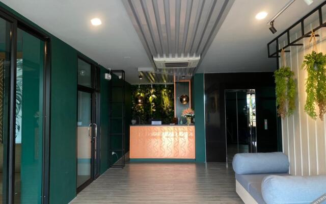 Dee Hotel Phayao