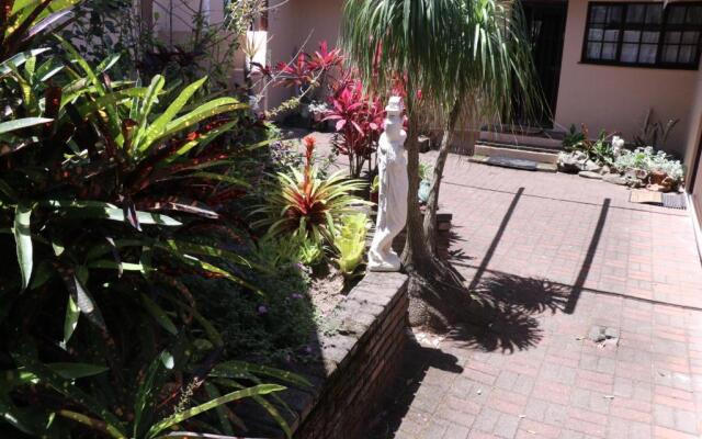 Woodgrange Garden Cottages