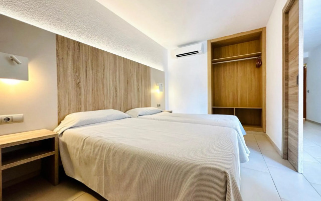Ibiza JET Apartamentos - Adults Only