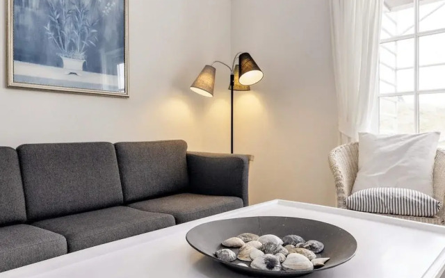 6 Person Holiday Home in Blokhus-by Traum