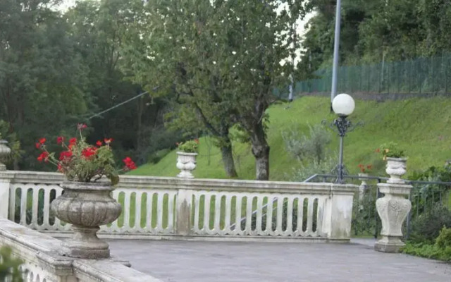 Villa Delle Camelie