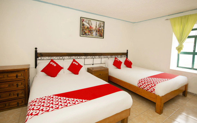 Hotel El Meson De La Luna