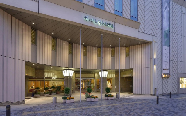 The Crest Hotel Kashiwa
