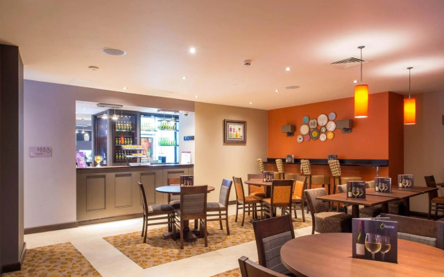 Premier Inn Manchester City Centre West