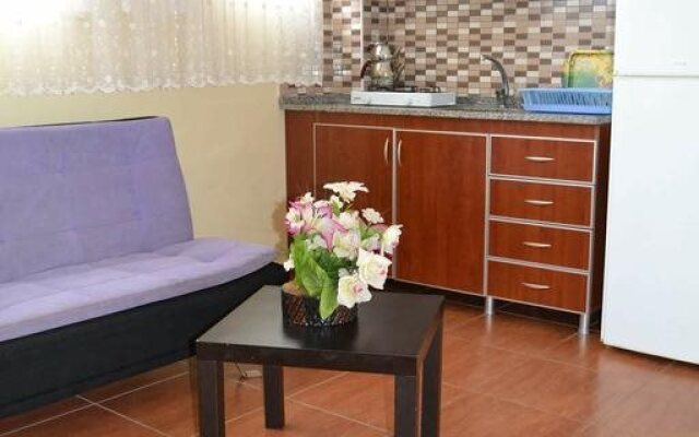 Manyas Suit Motel