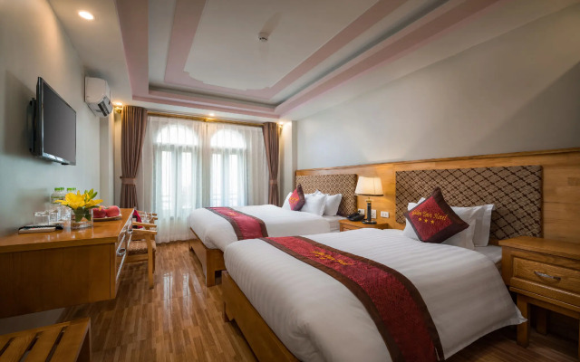 Golden Town Hotel
