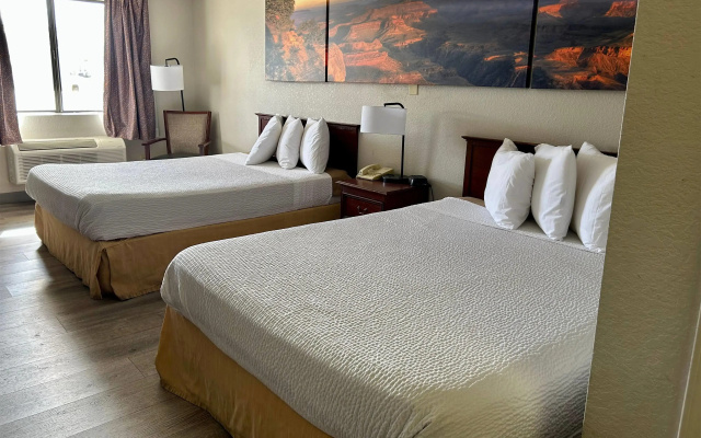 Days Inn by Wyndham Kingman West