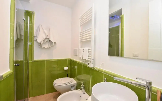 CARPEDIEM. Apartment with 59 steps-gradini. In the center of Amalfi at 650 mt from the sea with payment parking
