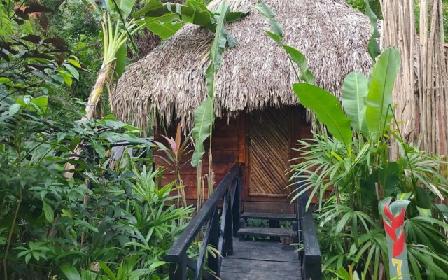 Samanatropicalvillage