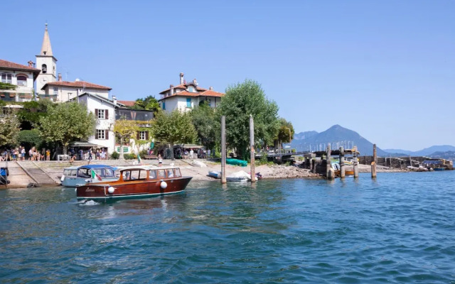 Sweet Escape Stresa Center