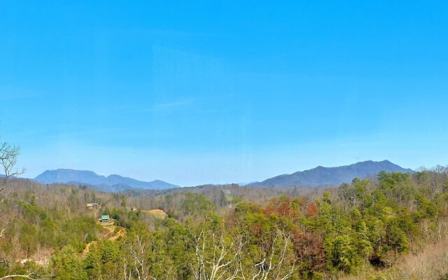 Smoky Mountain Serenity Apartment 3