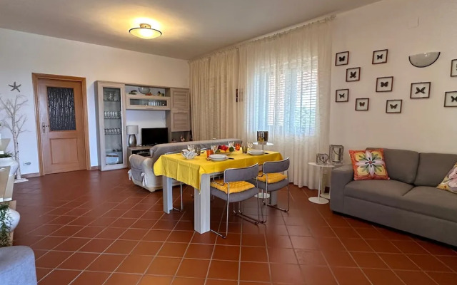 Rock Garden Villa in Isola