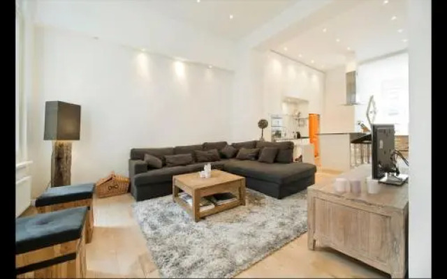 Apartment Pacific