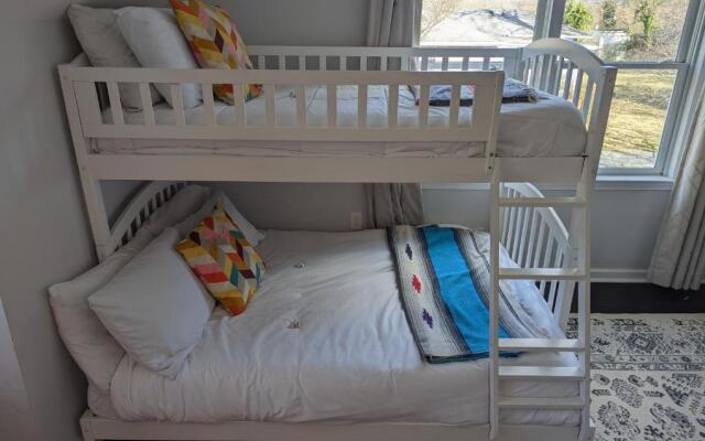 eKstasis Hostel & Urban Farm