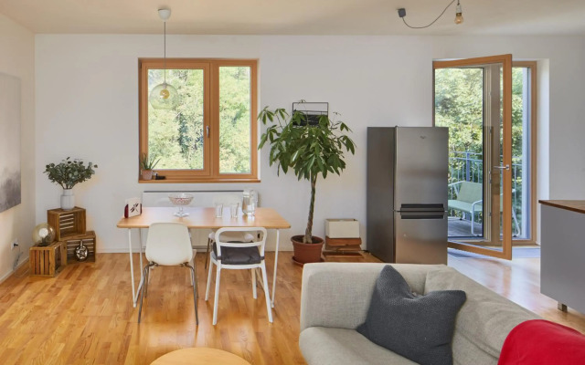 Spacious Loft in Žižkov by Prague Days