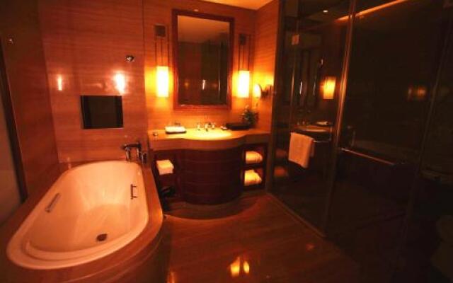 Zhongjian Yanqi Lake View Hotel